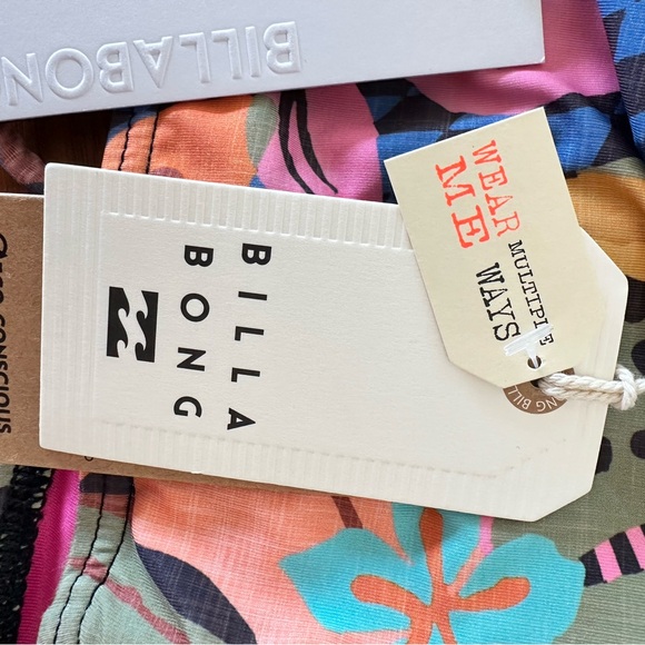 Billabong Tropical Floral Bikini Top - Picture 4 of 7